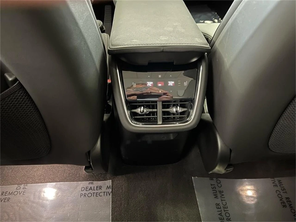 2025 Volvo XC90 2nd Gen - Image 30 of 31