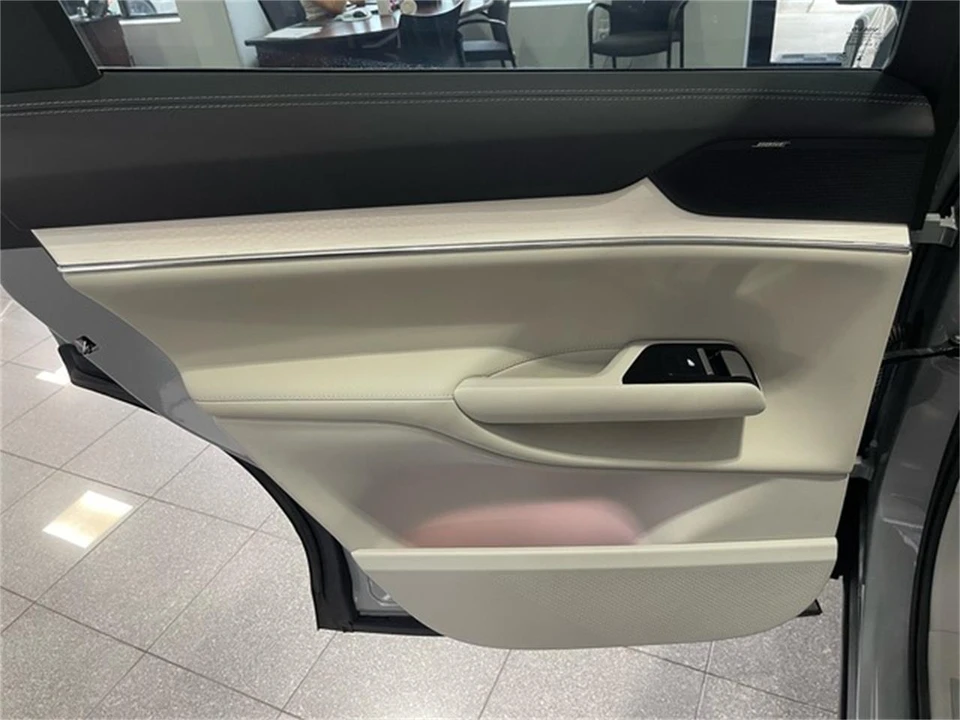 2025 Volvo XC90 2nd Gen - Image 31 of 31