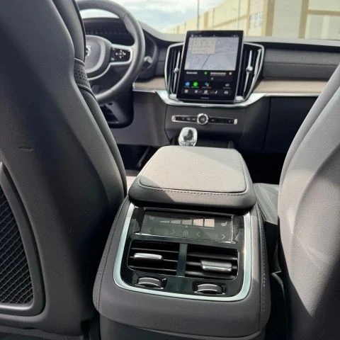 2025 Volvo XC90 2nd Gen - Image 14 of 15