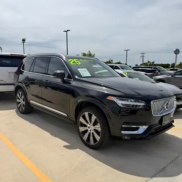 2025 Volvo XC90 B6 Ultimate Sport Utility 4D