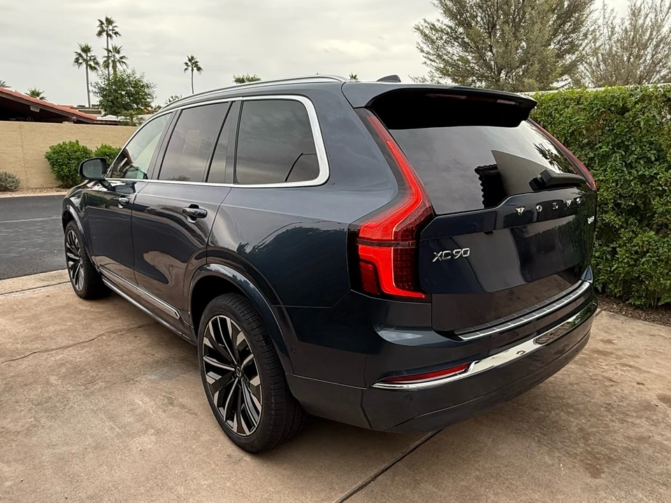 2025 Volvo XC90 2nd Gen - Image 5 of 12