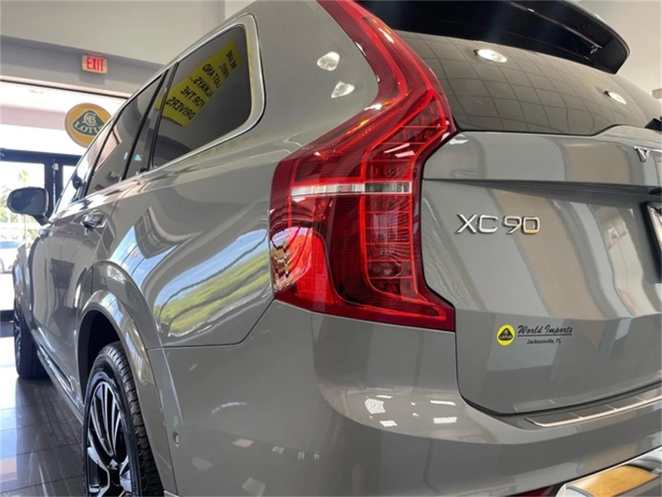 2025 Volvo XC90 2nd Gen - Image 15 of 31