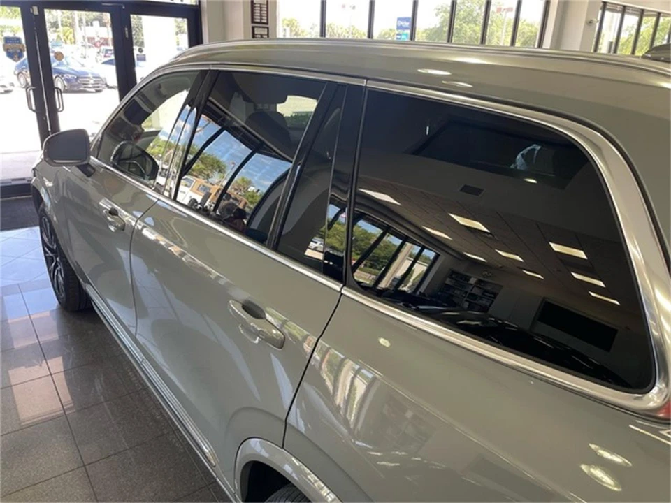 2025 Volvo XC90 2nd Gen - Image 14 of 31