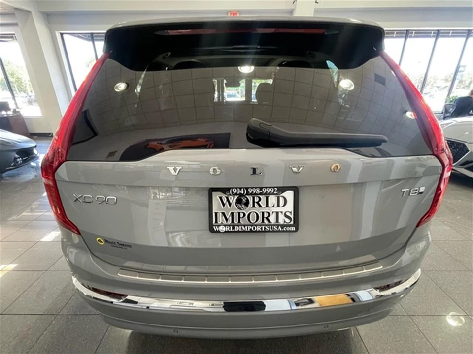 2025 Volvo XC90 2nd Gen - Image 4 of 31
