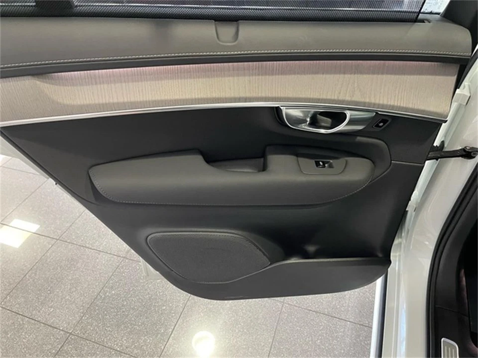 2025 Volvo XC90 2nd Gen - Image 31 of 31