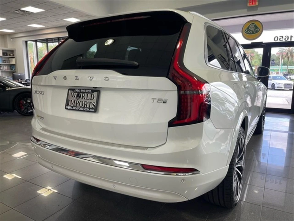 2025 Volvo XC90 2nd Gen - Image 18 of 31