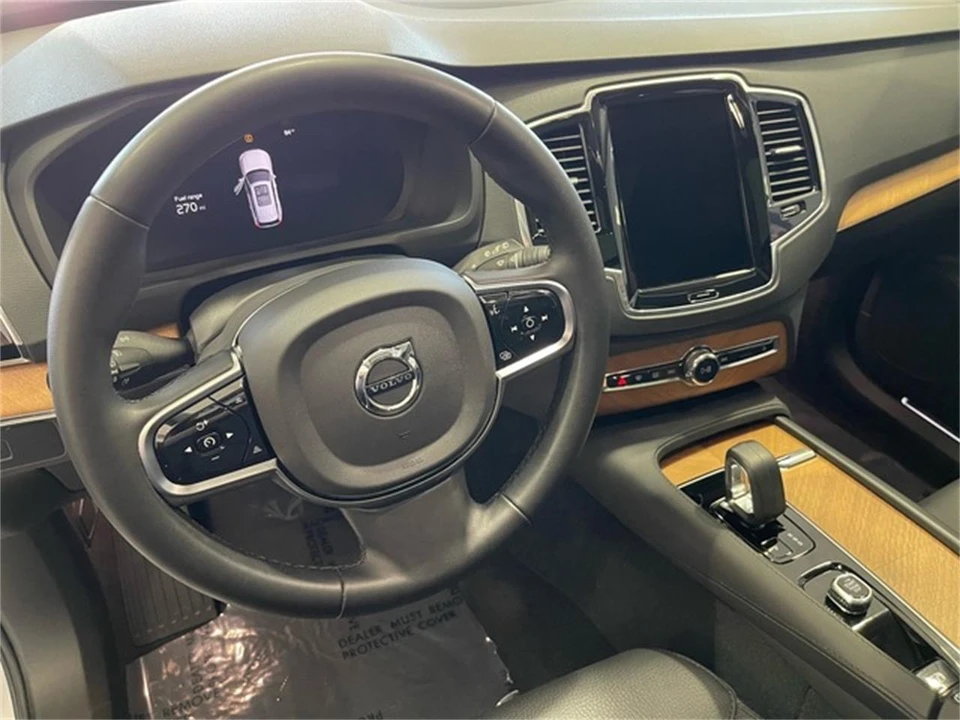2025 Volvo XC90 2nd Gen - Image 29 of 31