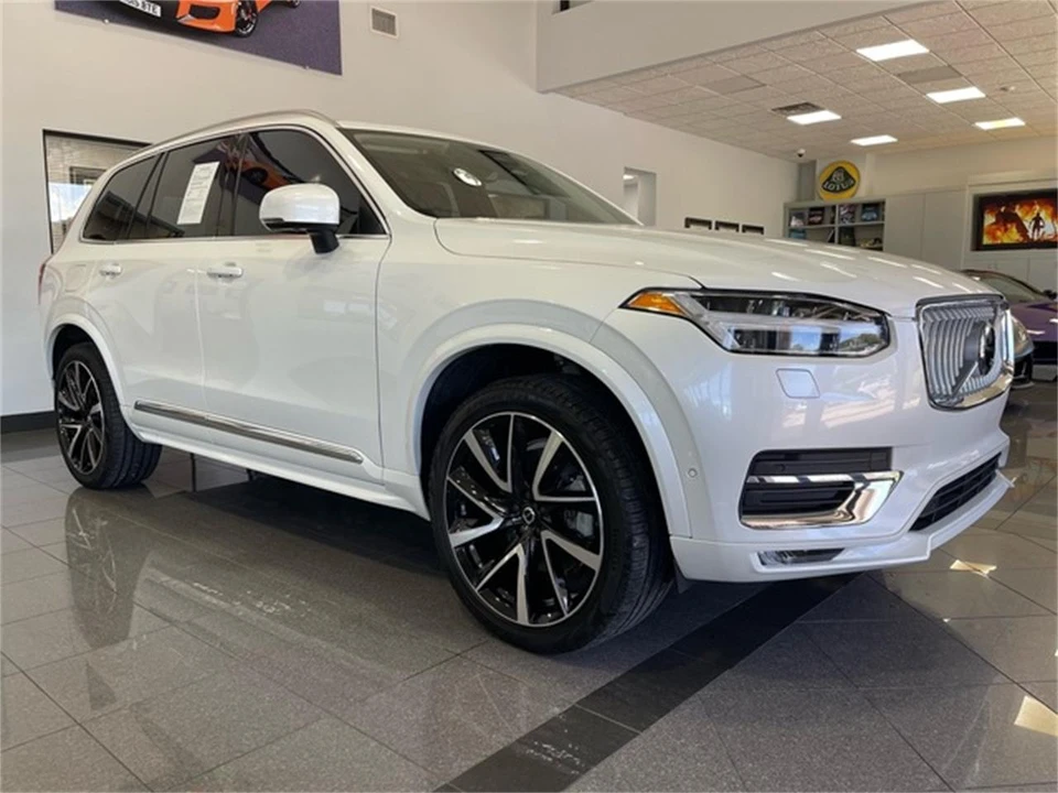 2025 Volvo XC90 2nd Gen - Image 7 of 31