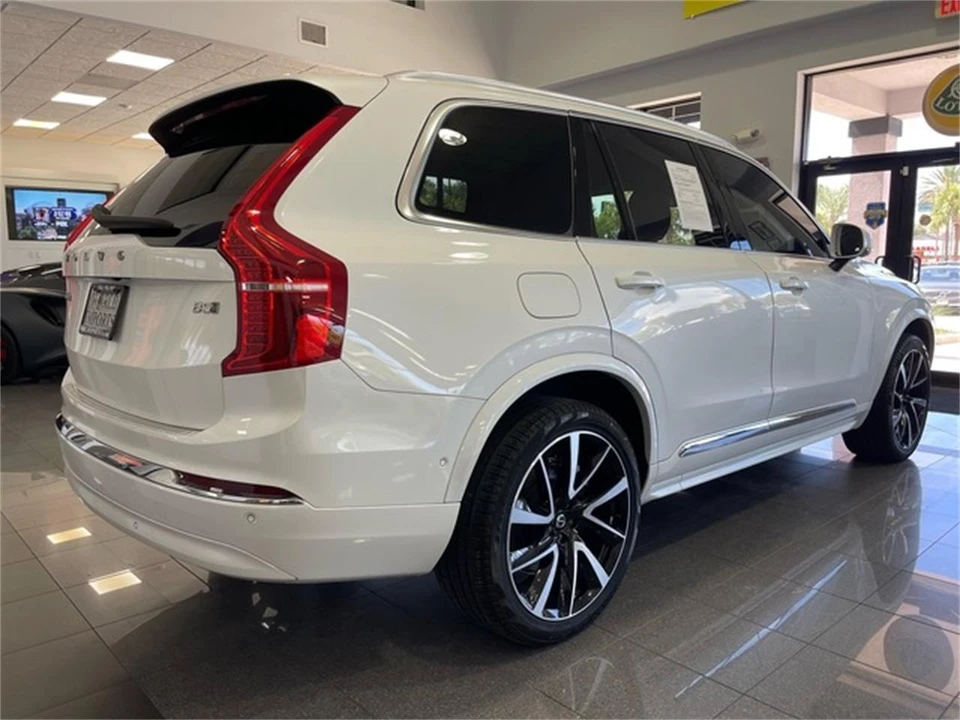2025 Volvo XC90 2nd Gen - Image 5 of 31