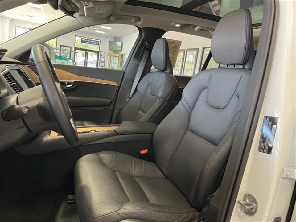 2025 Volvo XC90 2nd Gen - Image 26 of 31