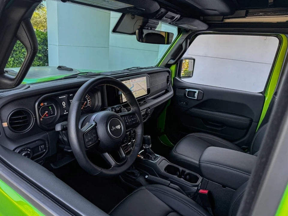 2025 Jeep JL Wrangler - Image 2 of 4