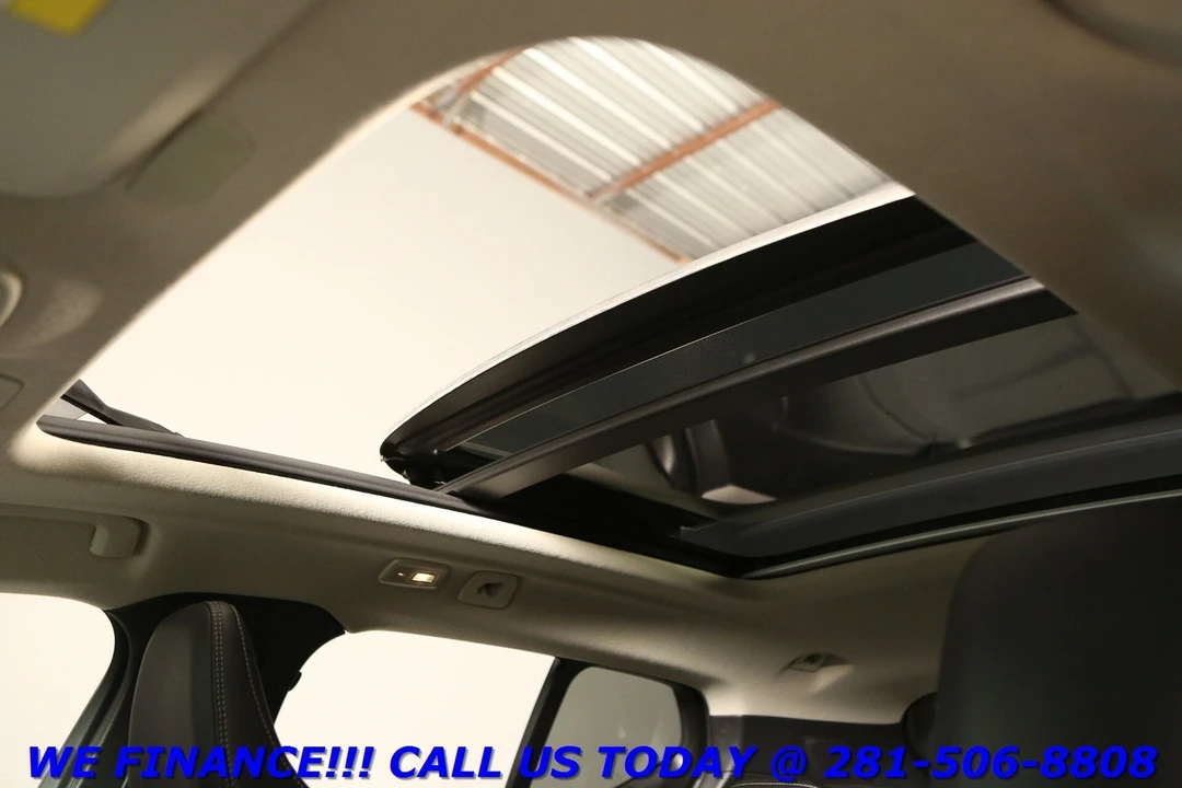 2025 Volvo XC40 - Image 12 of 21