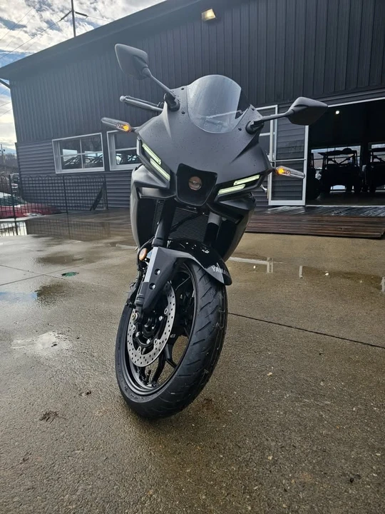 2025 Yamaha YZF - Image 4 of 5