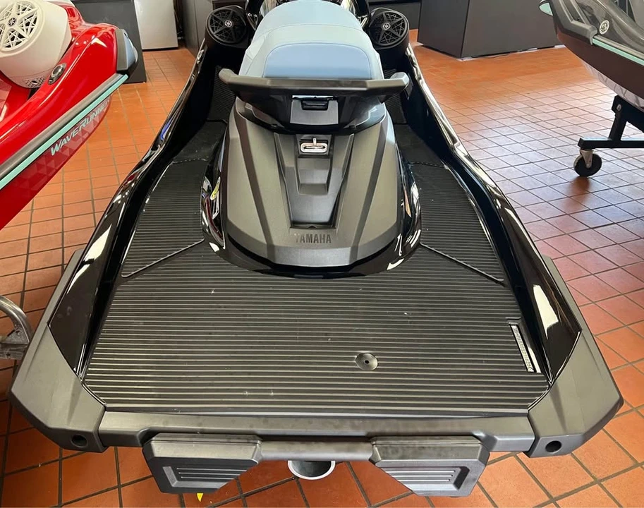 2025 Yamaha - Image 6 of 7