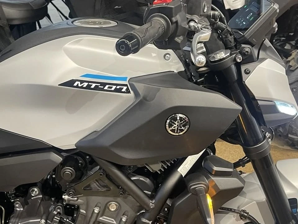 2025 Yamaha - Image 13 of 13