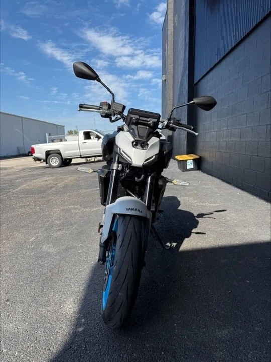 2025 Yamaha - Image 5 of 13