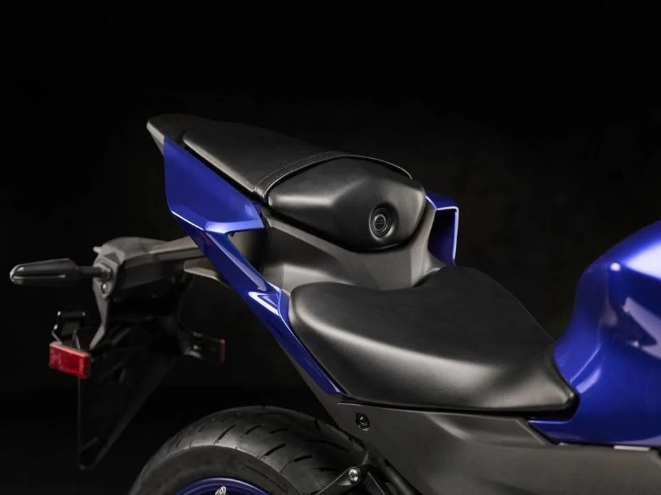 2025 Yamaha YZF - Image 8 of 15