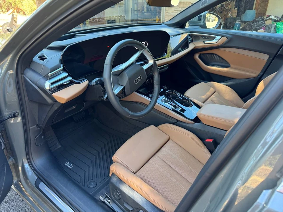 2025 Audi B10 A5 - Image 7 of 13