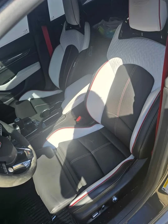2025 Cadillac CT5-V Blackwing - Image 4 of 8