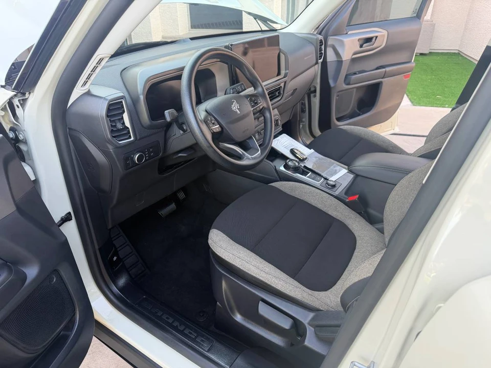 2025 Ford Bronco Sport - Image 10 of 22