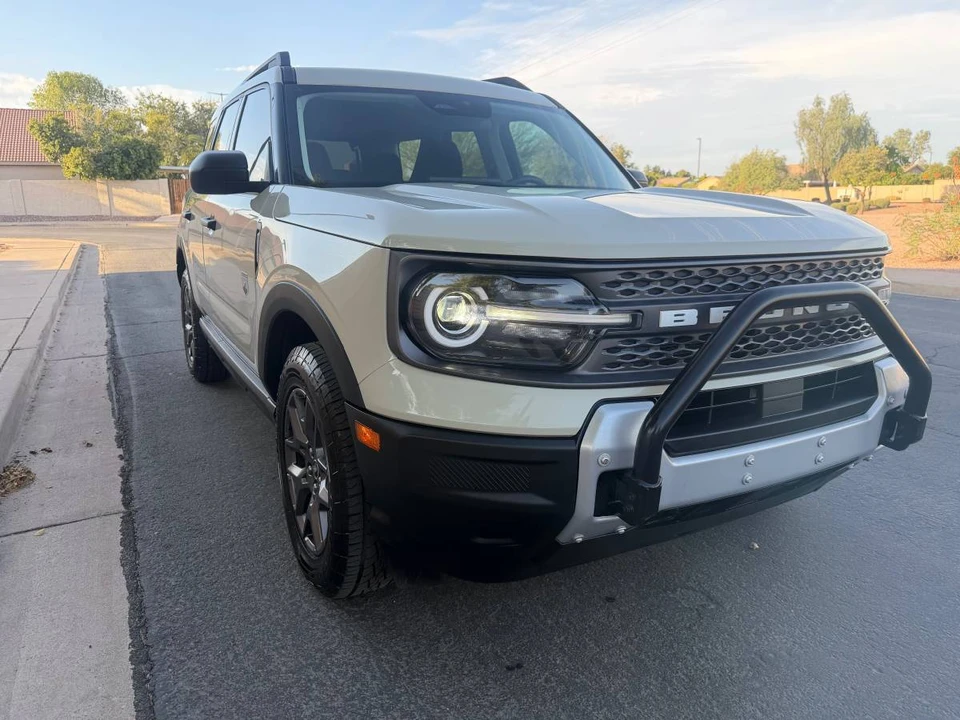 2025 Ford Bronco Sport - Image 2 of 22