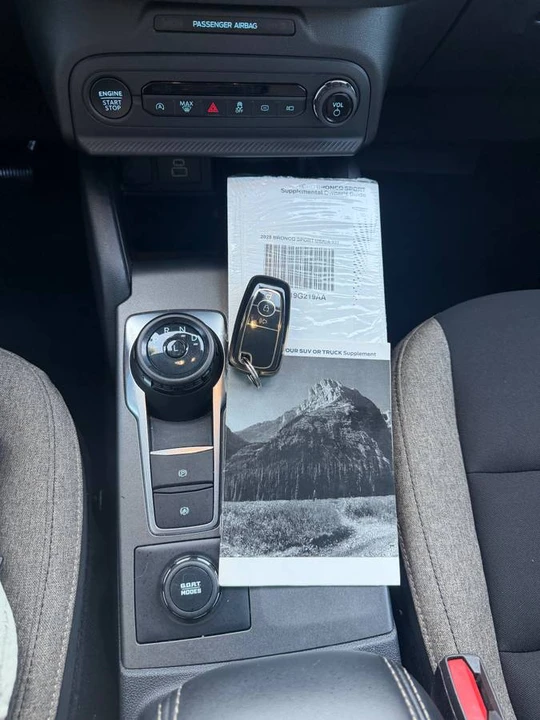 2025 Ford Bronco Sport - Image 15 of 22