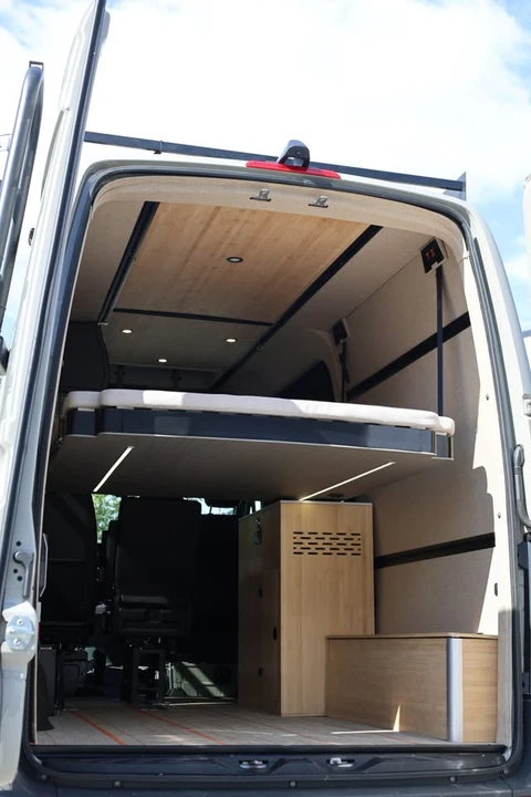 2025 Mercedes-Benz VS30 Sprinter - Image 8 of 13
