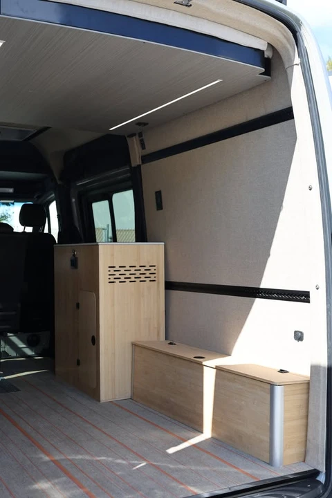 2025 Mercedes-Benz VS30 Sprinter - Image 6 of 13