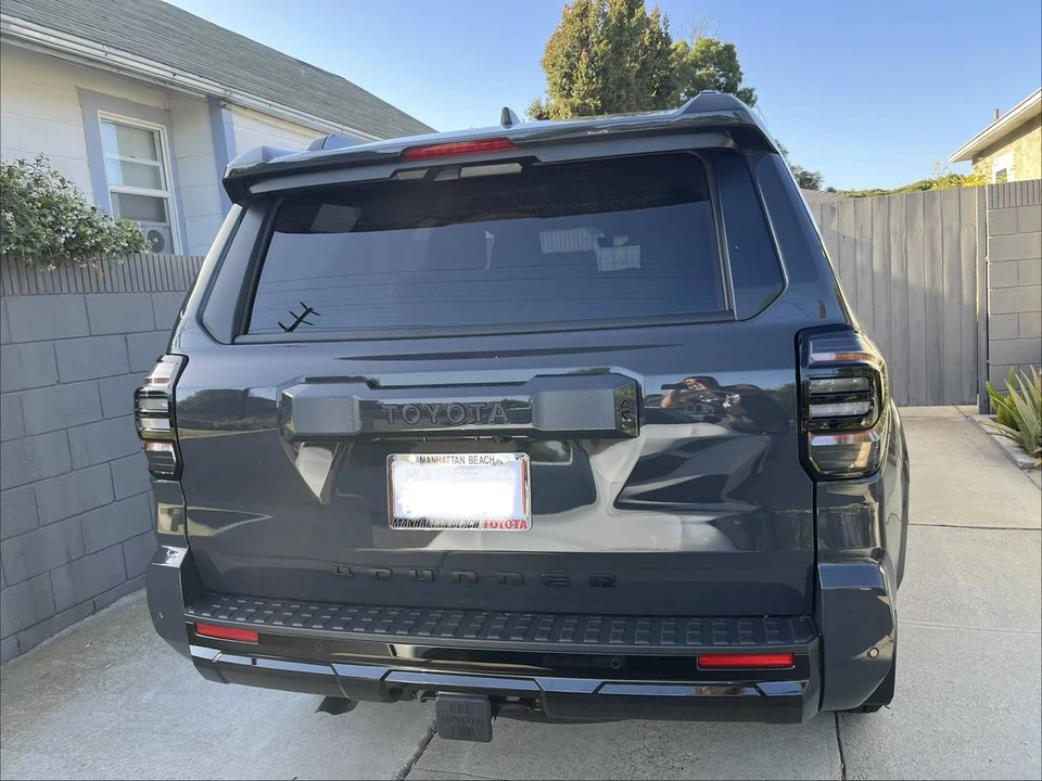 2026 Toyota 4Runner 6th Gen - Image 4 of 8