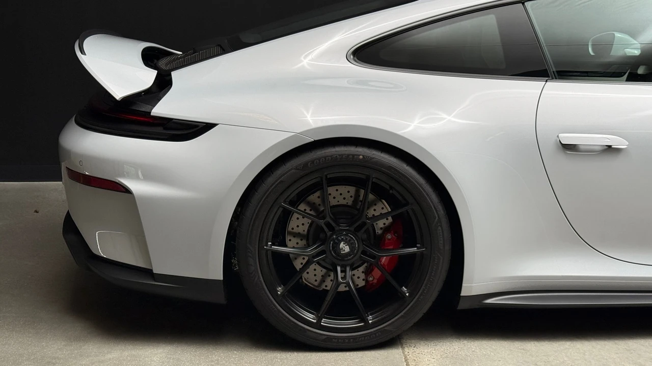 2026 Porsche 992 GT3 Touring - Image 10 of 25
