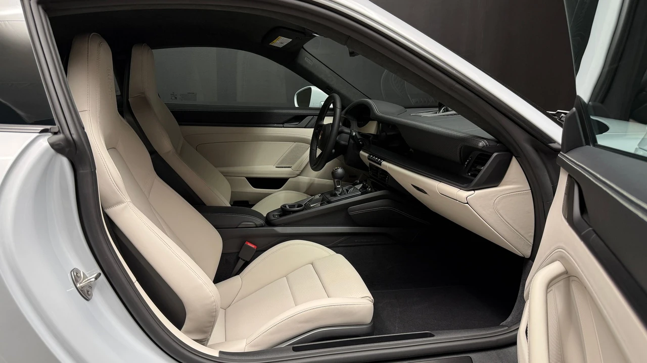 2026 Porsche 992 GT3 Touring - Image 23 of 25