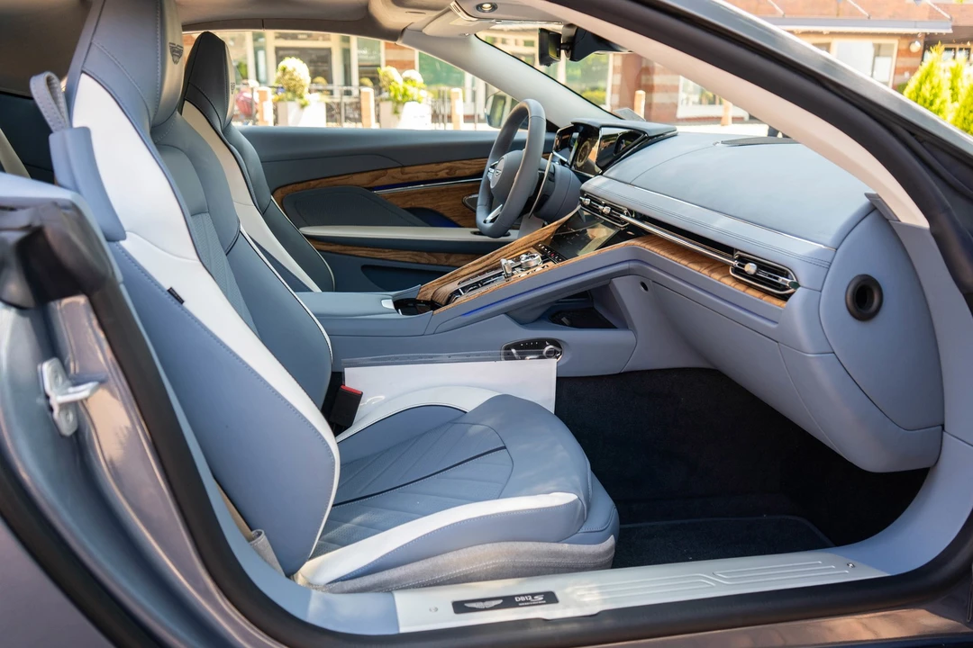 2026 Aston Martin DB12 - Image 29 of 31