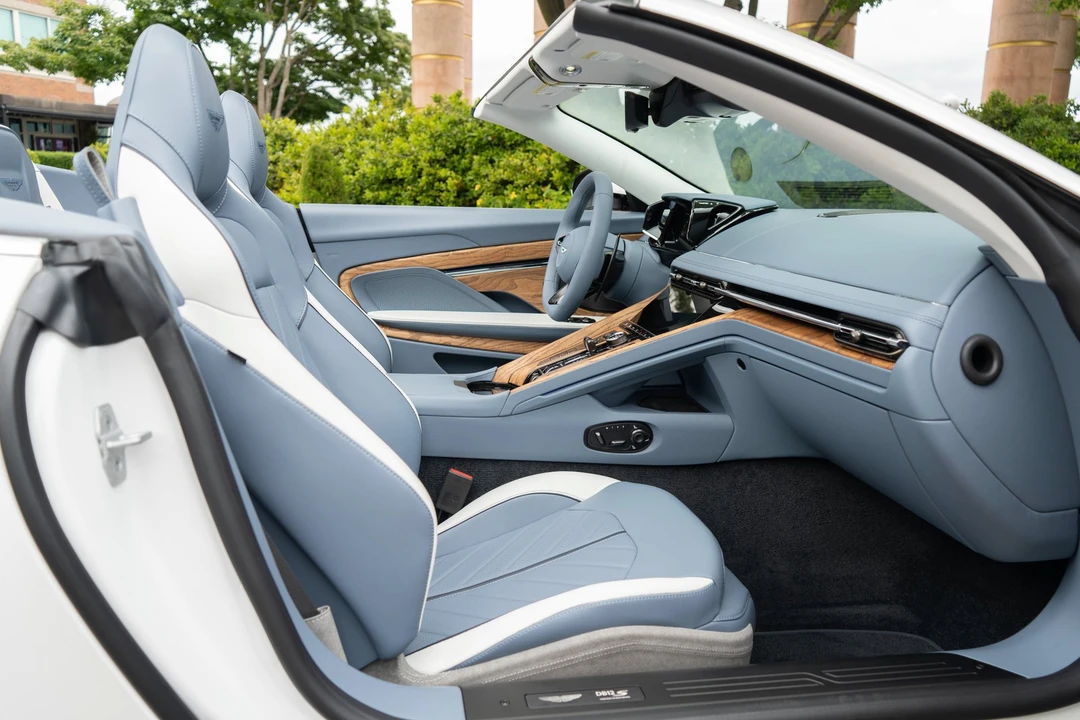 2026 Aston Martin DB12 - Image 23 of 31
