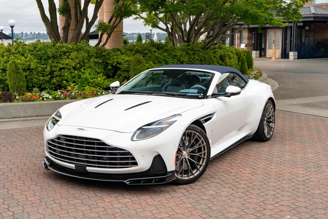 2026 Aston Martin DB12 - Image 31 of 31
