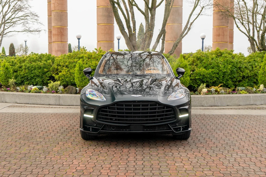 2026 Aston Martin - Image 5 of 31