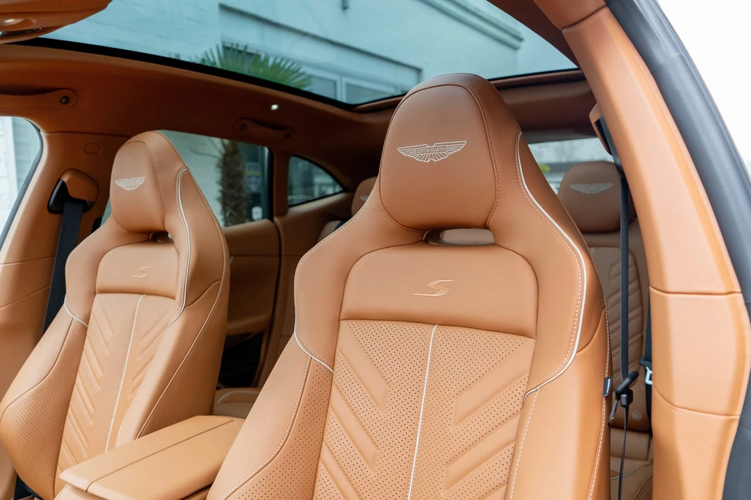 2026 Aston Martin - Image 10 of 31