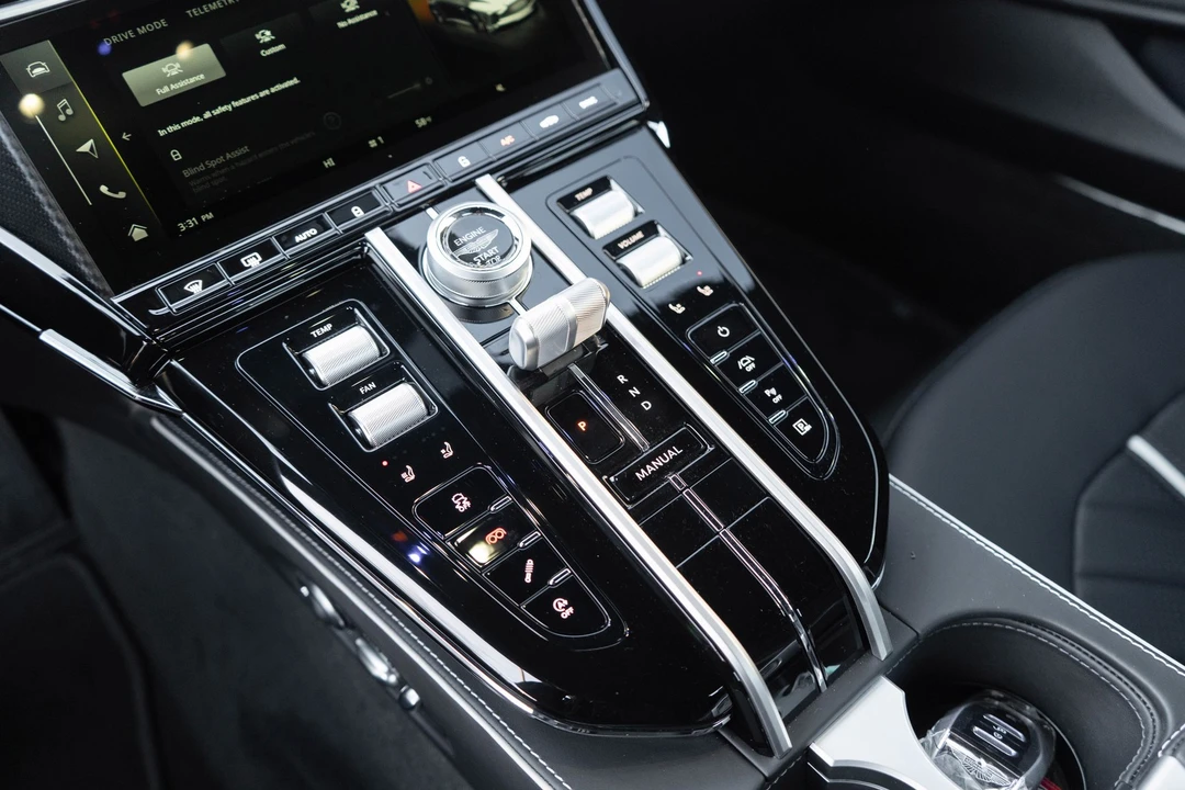 2026 Aston Martin V8 Vantage (2019+) - Image 21 of 21