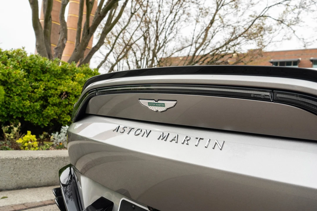 2026 Aston Martin V8 Vantage (2019+) - Image 6 of 21