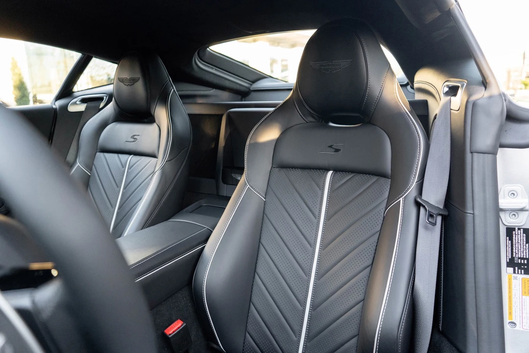 2026 Aston Martin V8 Vantage (2019+) - Image 10 of 21