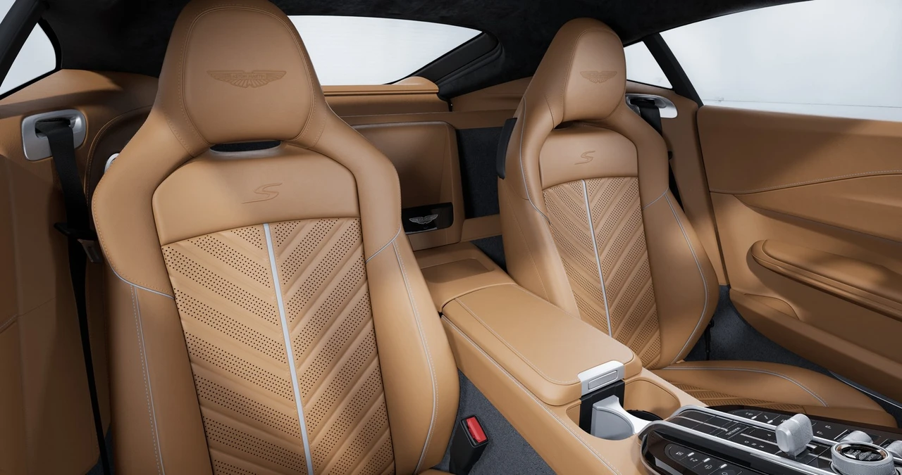 2026 Aston Martin V8 Vantage (2019+) - Image 12 of 13