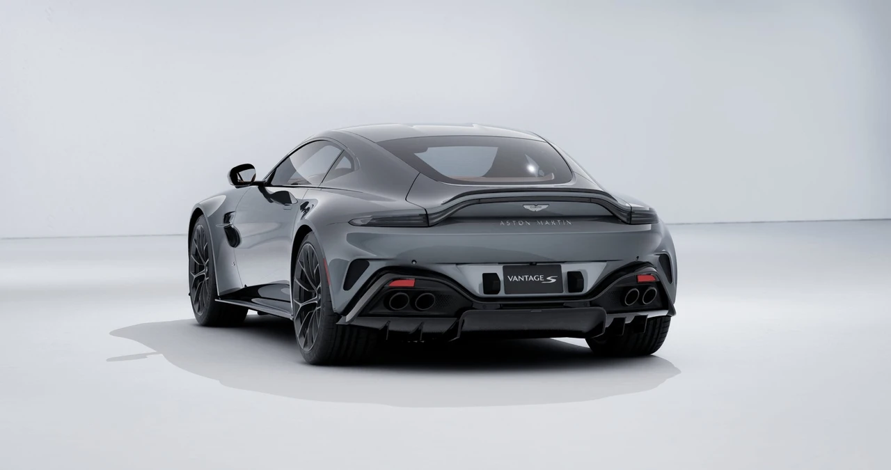 2026 Aston Martin V8 Vantage (2019+) - Image 6 of 13