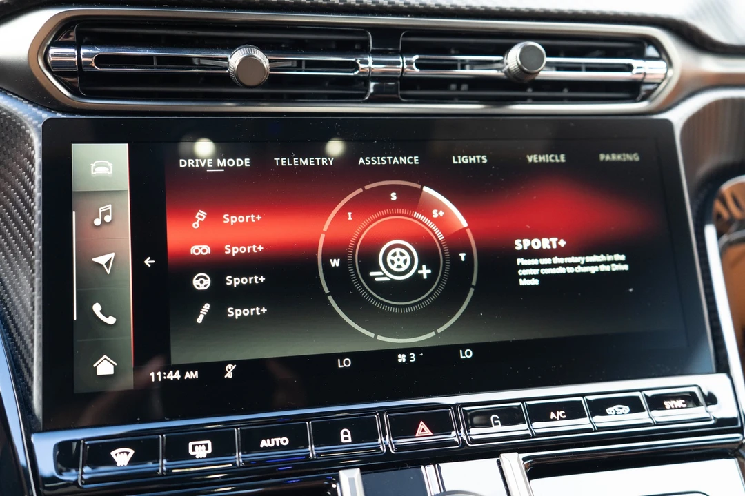 2026 Aston Martin V8 Vantage (2019+) - Image 22 of 31