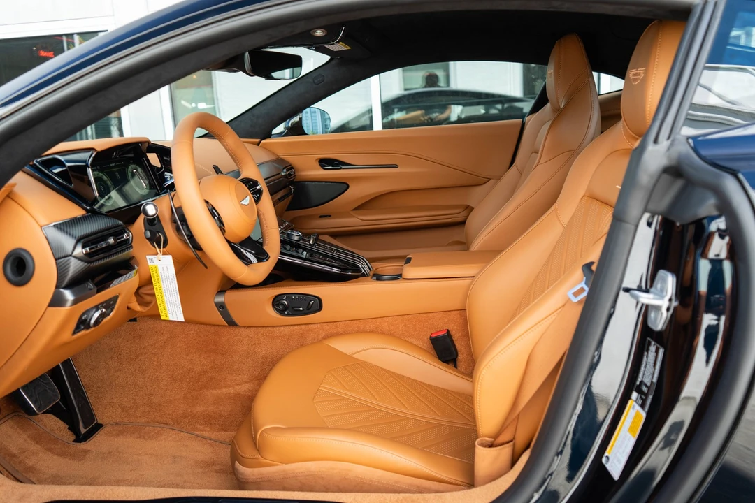 2026 Aston Martin V8 Vantage (2019+) - Image 2 of 31