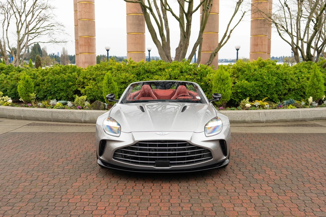 2026 Aston Martin Vantage - Image 5 of 31