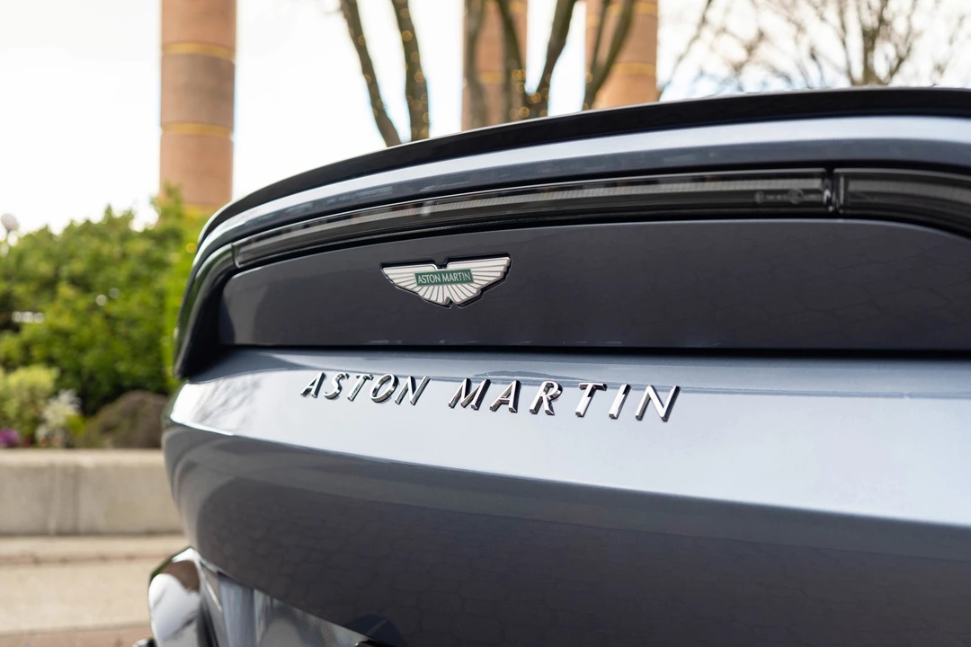2026 Aston Martin V8 Vantage (2019+) - Image 6 of 21