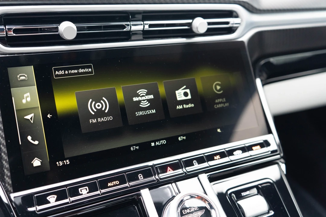 2026 Aston Martin V8 Vantage (2019+) - Image 23 of 31