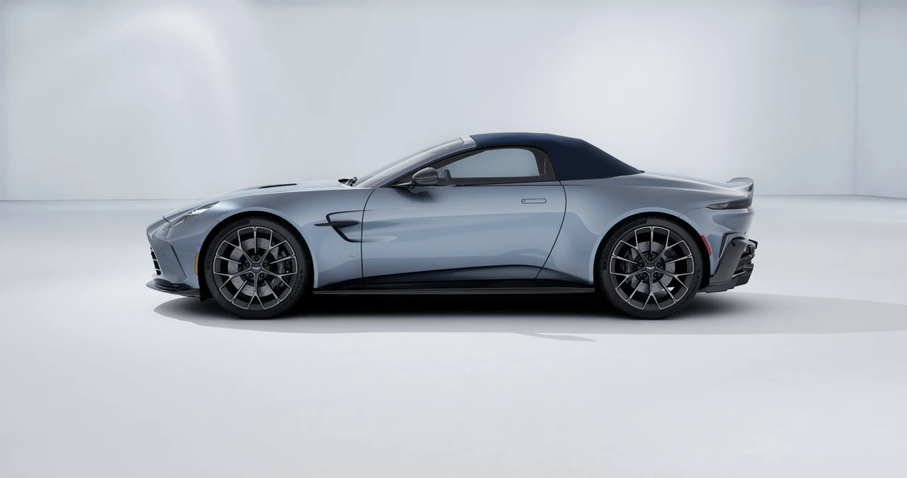 2026 Aston Martin V8 Vantage (2019+) - Image 6 of 20