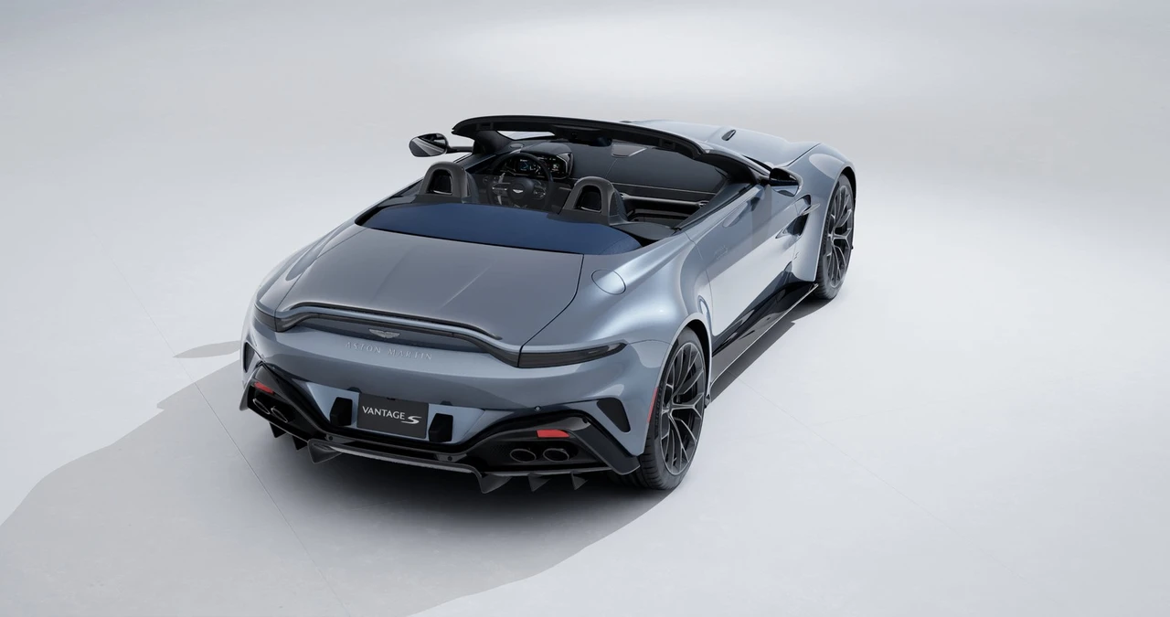 2026 Aston Martin V8 Vantage (2019+) - Image 8 of 20