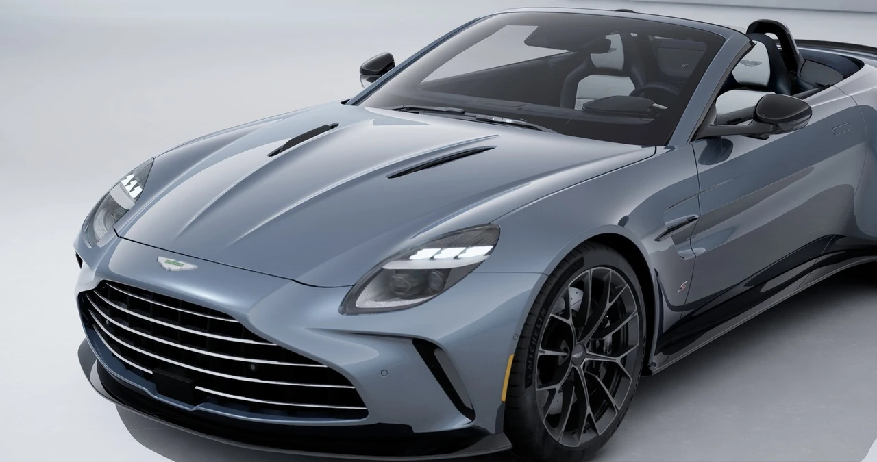 2026 Aston Martin V8 Vantage (2019+) - Image 14 of 20