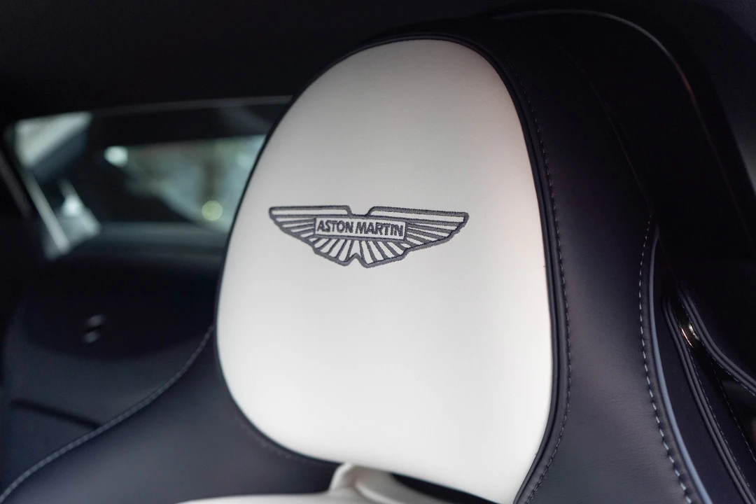2026 Aston Martin V8 Vantage (2019+) - Image 12 of 21